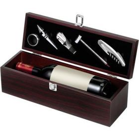 Wine set in gift box