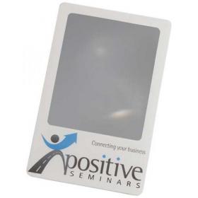 E069 Magnifier Card